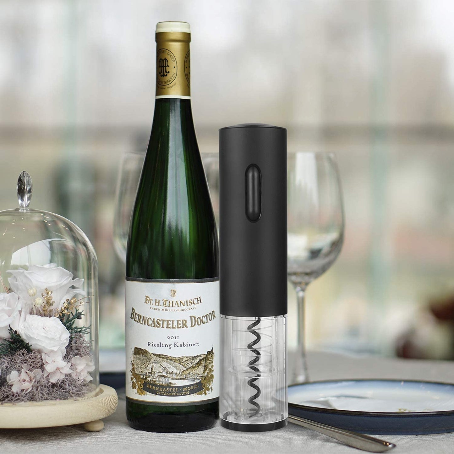 Electric Wine Opener, Automatic Electric Wine Bottle Corkscrew Opener, Rechargeable Stainless Steel Cordless Electric Wine Bottle Opener Gift Set with Foil Cutter, USB Charging Cable